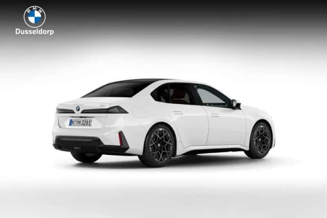 BMW i3 (2026) thumbnail 2