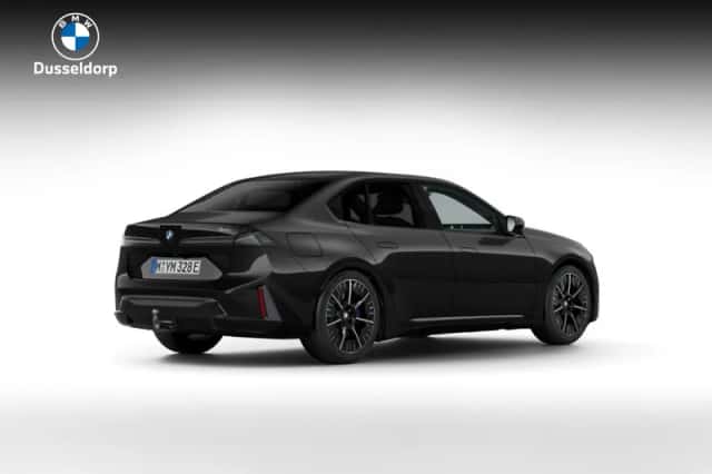 BMW i3 (2026) thumbnail 2