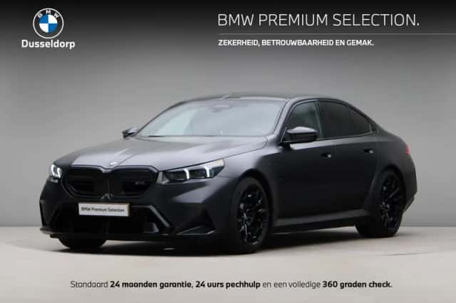 BMW M5 (2025) thumbnail 1