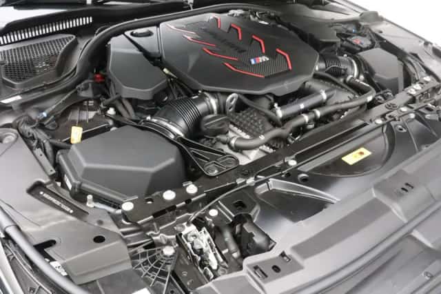 BMW M5 (2025) thumbnail 4