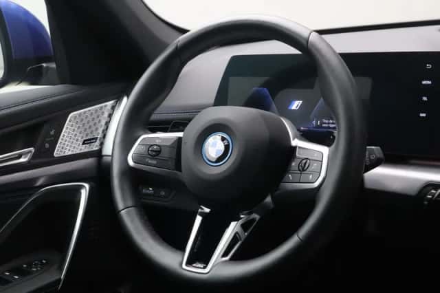 BMW X1 (2025) thumbnail 2