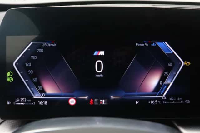 BMW X1 (2025) thumbnail 3