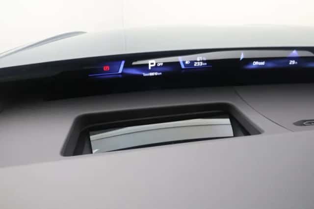 BMW iX3 (2026) thumbnail 3