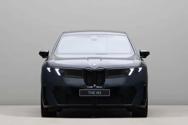 BMW iX3 (2026) thumbnail 6