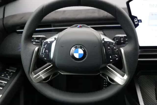 BMW iX3 (2026) thumbnail 26