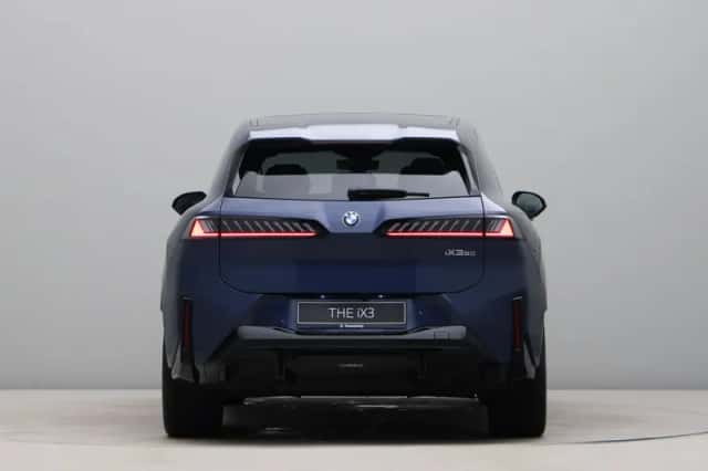 BMW iX3 (2026) thumbnail 10