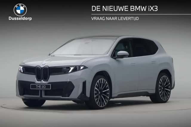 BMW iX3 (2026) thumbnail 1