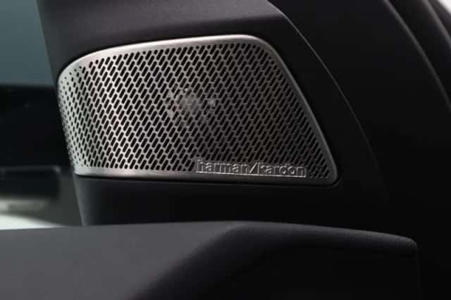 BMW iX3 (2026) thumbnail 18