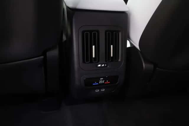 BMW iX3 (2026) thumbnail 20