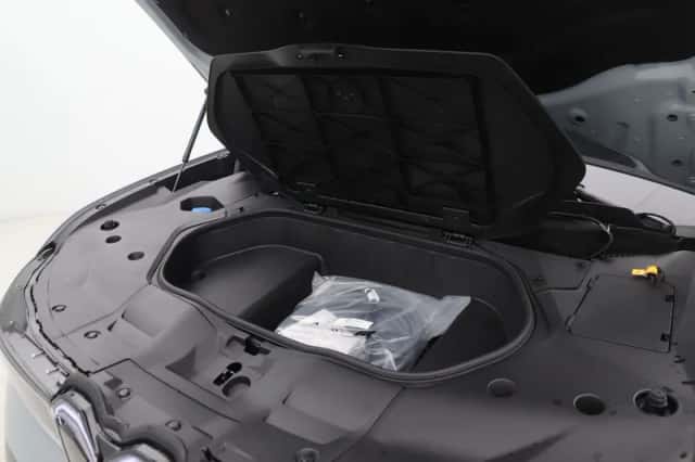BMW iX3 (2026) thumbnail 3