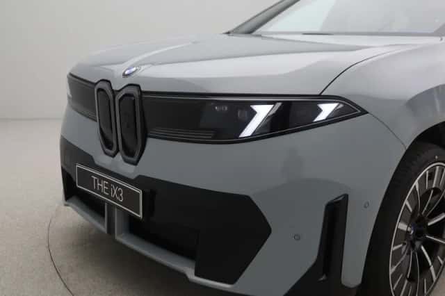 BMW iX3 (2026) thumbnail 23
