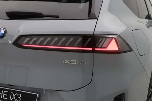 BMW iX3 (2026) thumbnail 24