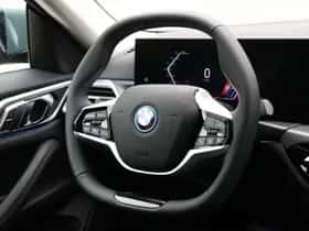 BMW i4 (2026) thumbnail 2