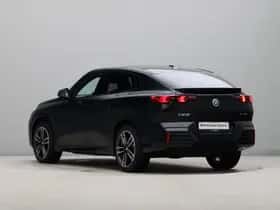 BMW iX2 (2025) thumbnail 11