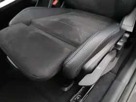 BMW iX2 (2025) thumbnail 16