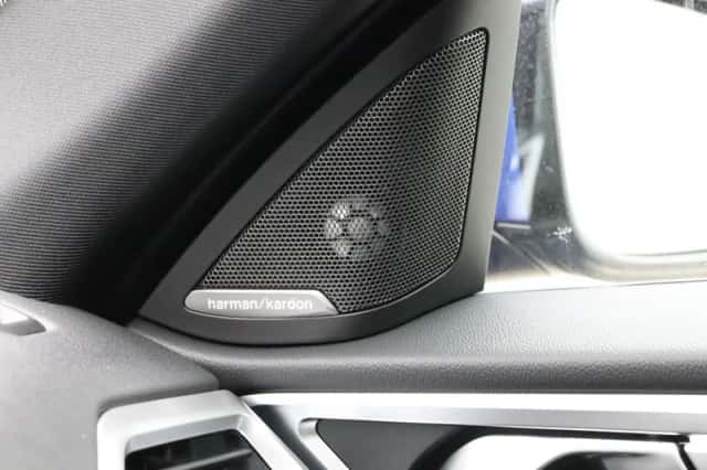 BMW i4 (2025) thumbnail 22