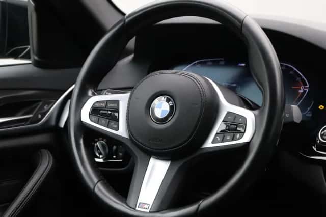 BMW 5-Serie (2022) thumbnail 2