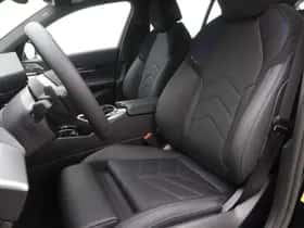 BMW i5 (2025) thumbnail 4