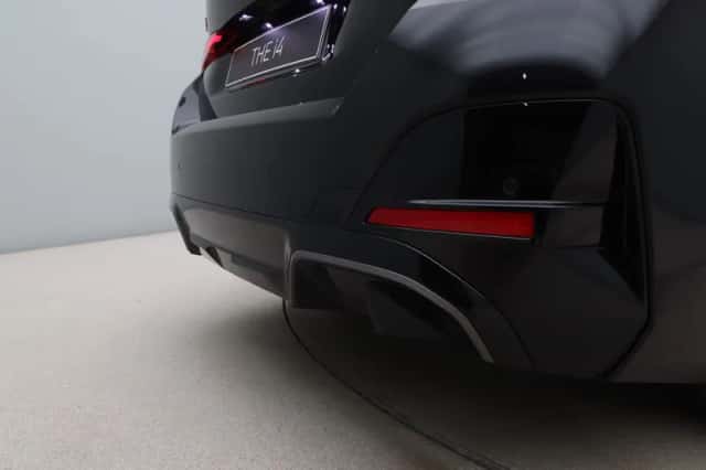 BMW i4 (2025) thumbnail 20