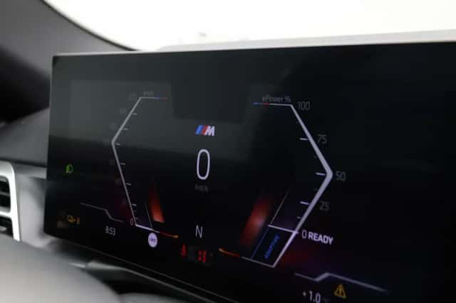 BMW i4 (2025) thumbnail 3