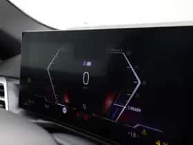 BMW i4 (2025) thumbnail 3