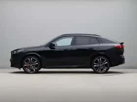BMW iX2 (2026) thumbnail 12