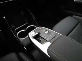 BMW iX2 (2026) thumbnail 18