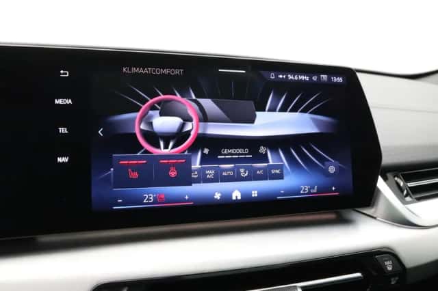 BMW iX2 (2026) thumbnail 26