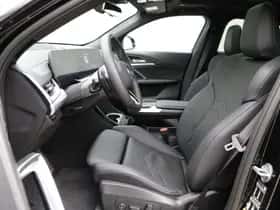 BMW iX2 (2026) thumbnail 5