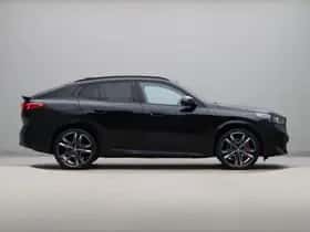 BMW iX2 (2026) thumbnail 8
