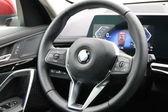 BMW X1 (2026) thumbnail 2