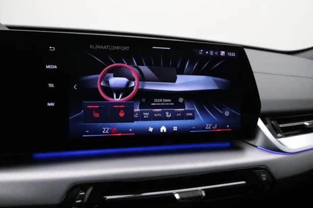 BMW iX2 (2026) thumbnail 16
