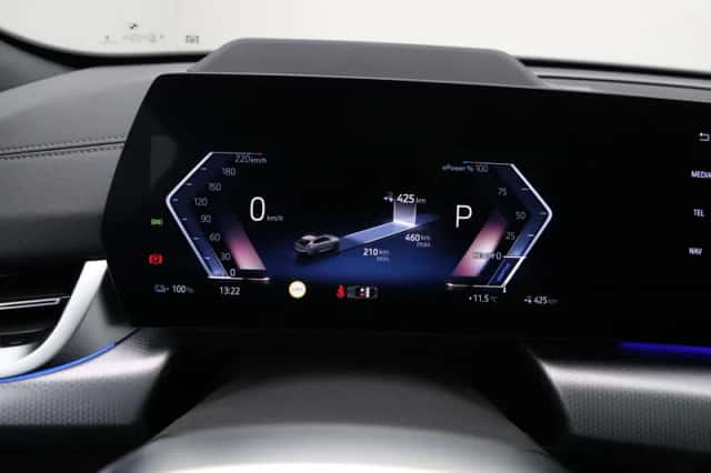 BMW iX2 (2026) thumbnail 17