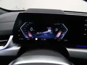BMW iX2 (2026) thumbnail 17