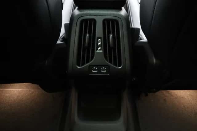 BMW iX2 (2026) thumbnail 22