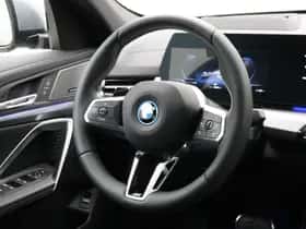 BMW iX2 (2026) thumbnail 23
