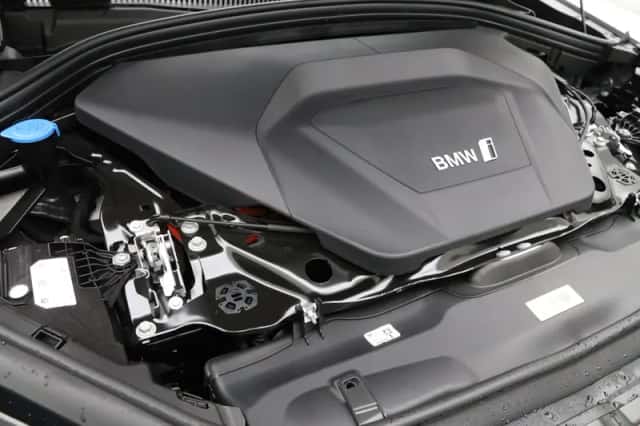 BMW iX2 (2026) thumbnail 26