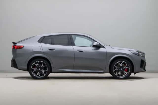 BMW iX2 (2026) thumbnail 4
