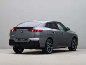 BMW iX2 (2026) thumbnail 5