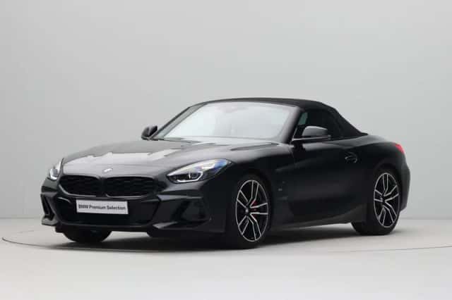 BMW Z4 (2025) thumbnail 2