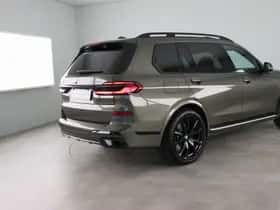 BMW X7 (2025) thumbnail 24