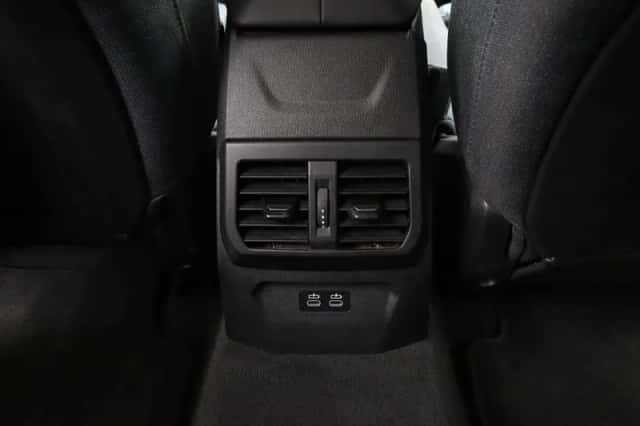BMW 1-Serie (2024) thumbnail 19