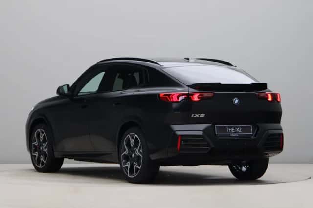 BMW iX2 (2026) thumbnail 11