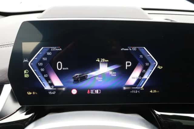 BMW iX2 (2026) thumbnail 3