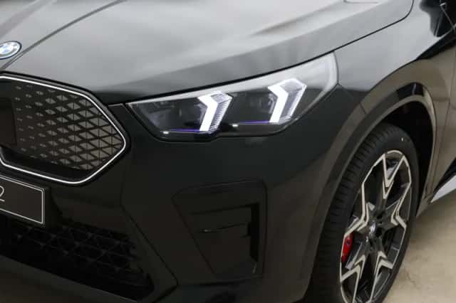 BMW iX2 (2026) thumbnail 21