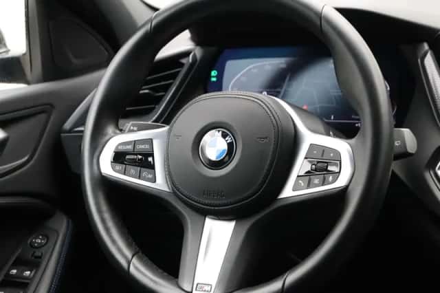 BMW 1-Serie (2022) thumbnail 2