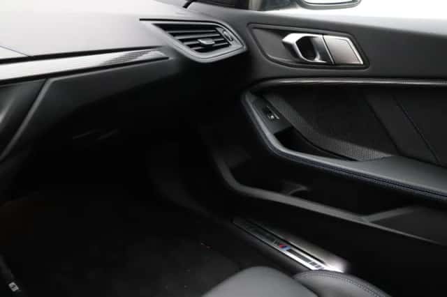 BMW 1-Serie (2022) thumbnail 15