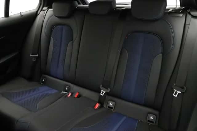 BMW 1-Serie (2022) thumbnail 16