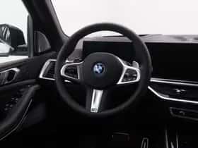 BMW X5 (2026) thumbnail 16