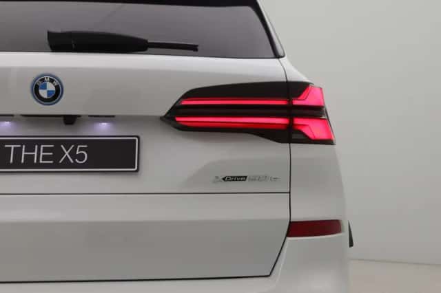BMW X5 (2026) thumbnail 10